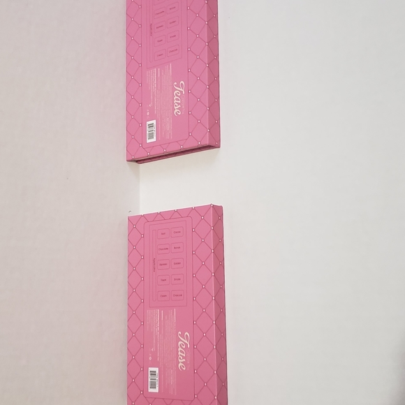 Eyeshadow palette - Picture 4 of 4